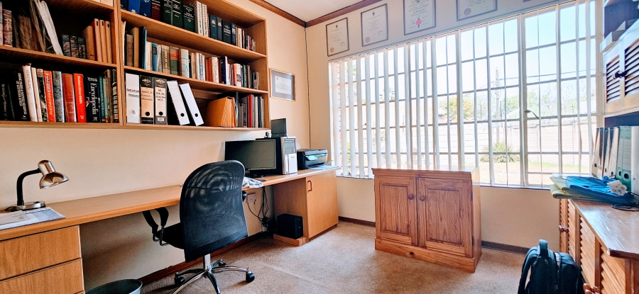 4 Bedroom Property for Sale in Arcon Park Gauteng