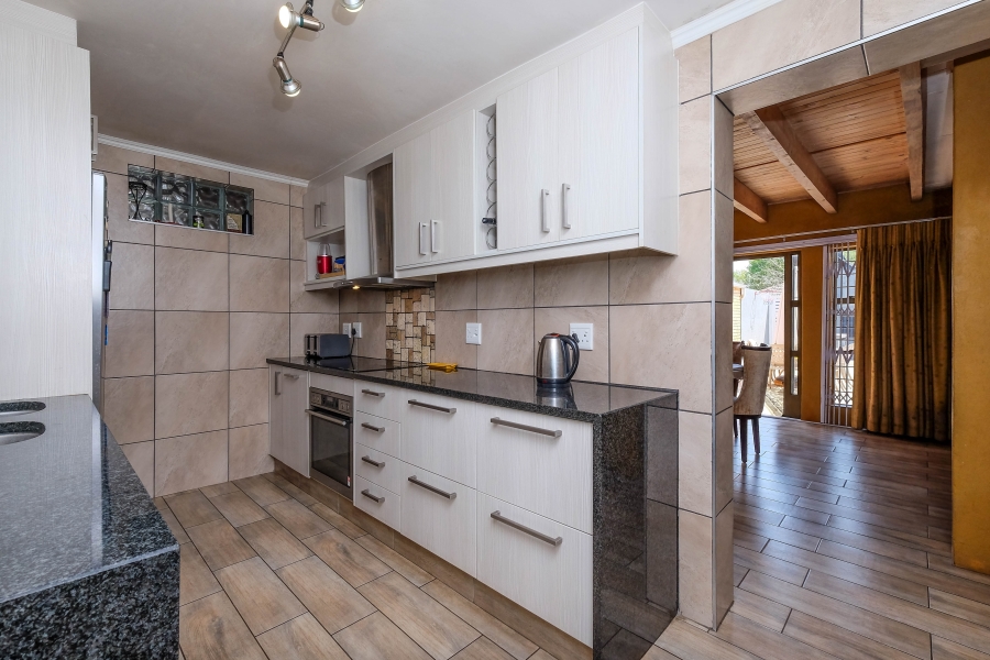 3 Bedroom Property for Sale in Craighall Park Gauteng