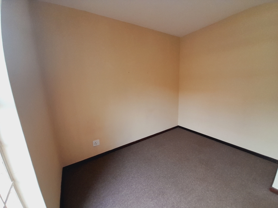 To Let 2 Bedroom Property for Rent in Olympus AH Gauteng