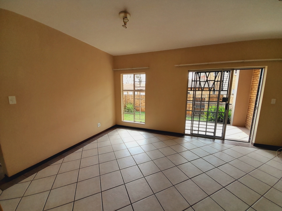 To Let 2 Bedroom Property for Rent in Olympus AH Gauteng