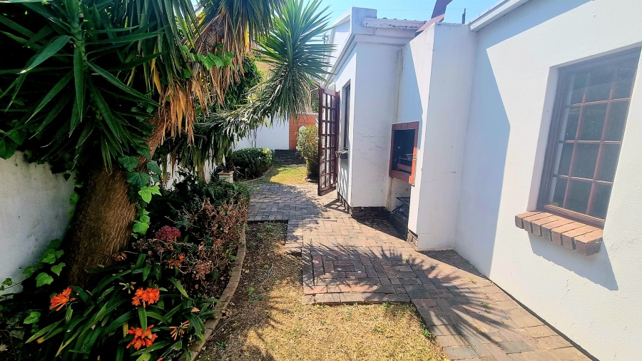 2 Bedroom Property for Sale in Halfway Gardens Gauteng