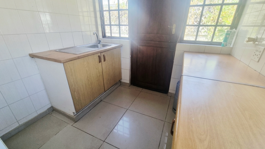 2 Bedroom Property for Sale in Halfway Gardens Gauteng
