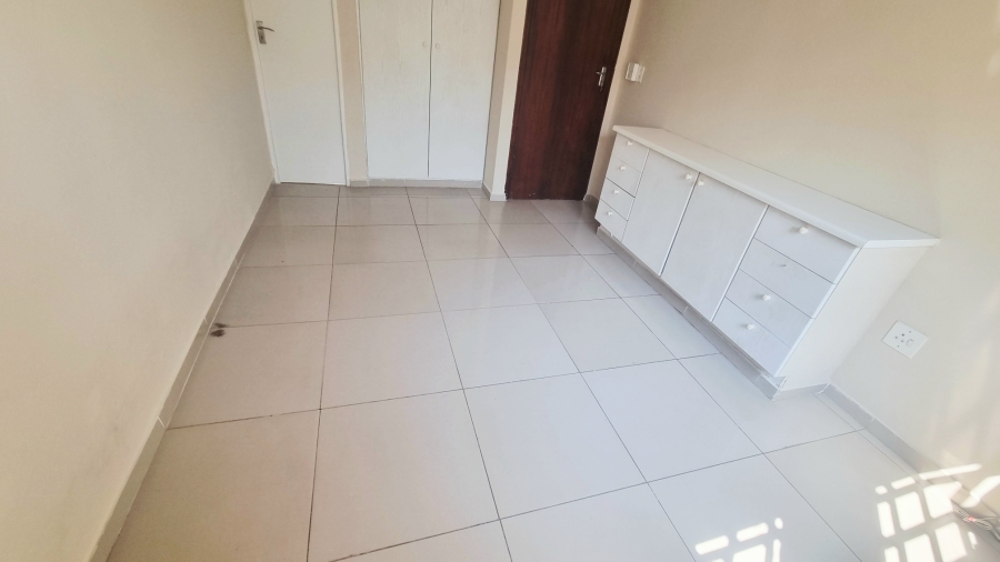 2 Bedroom Property for Sale in Halfway Gardens Gauteng