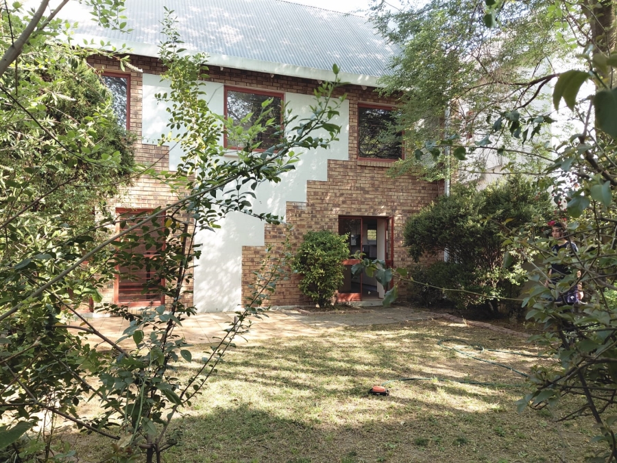 To Let 3 Bedroom Property for Rent in Fourways Gauteng