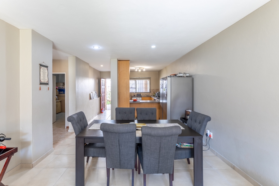 2 Bedroom Property for Sale in Craigavon Gauteng