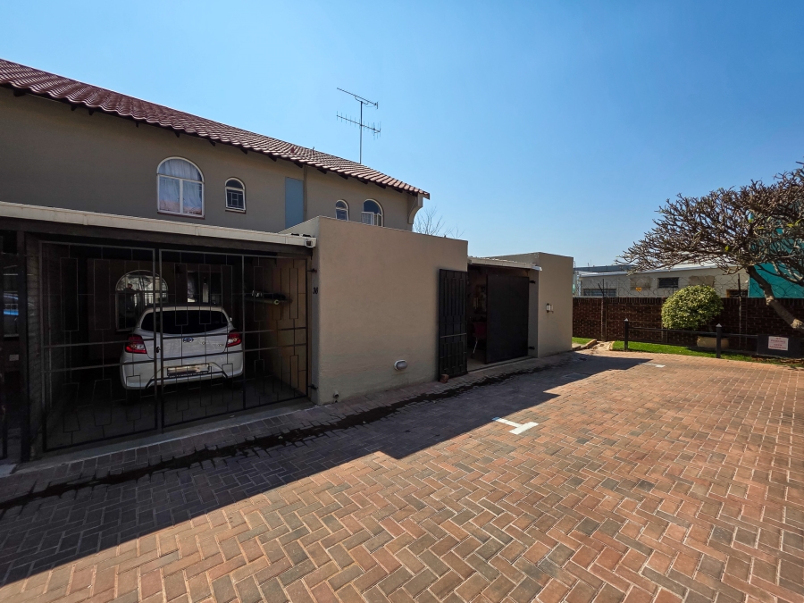2 Bedroom Property for Sale in Kilner Park Gauteng