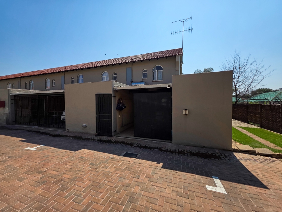 2 Bedroom Property for Sale in Kilner Park Gauteng