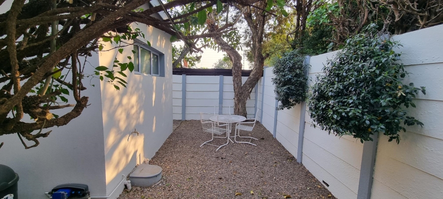 To Let 1 Bedroom Property for Rent in Parkwood Gauteng