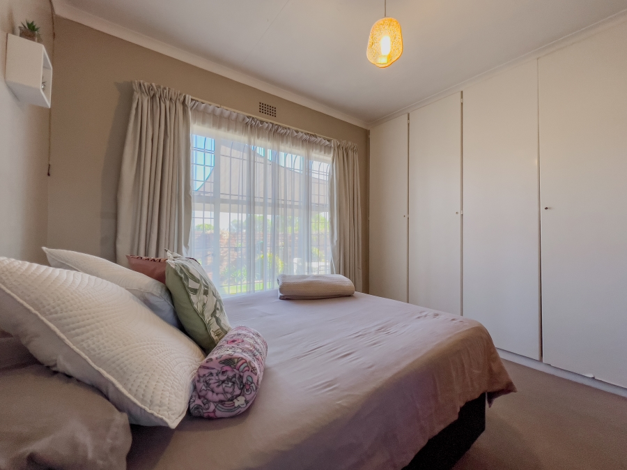 4 Bedroom Property for Sale in Birchleigh North Gauteng
