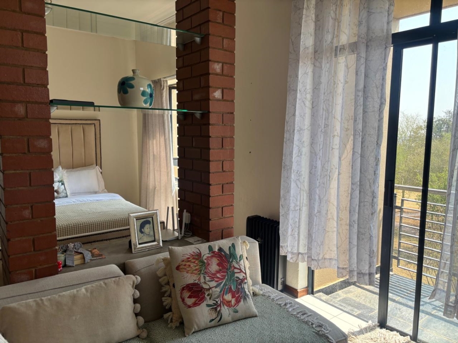 1 Bedroom Property for Sale in Jackal Creek Golf Estate Gauteng