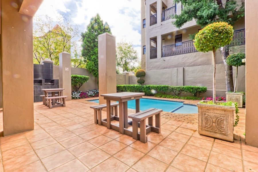 To Let 1 Bedroom Property for Rent in Lonehill Gauteng