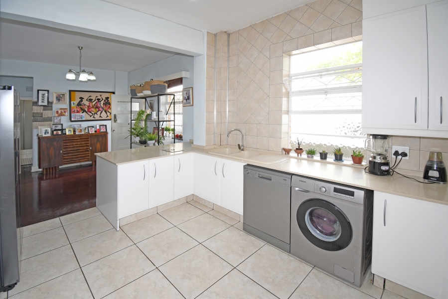 To Let 2 Bedroom Property for Rent in Killarney Gauteng
