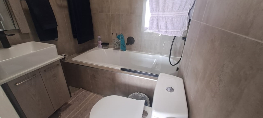 2 Bedroom Property for Sale in Rynfield Gauteng