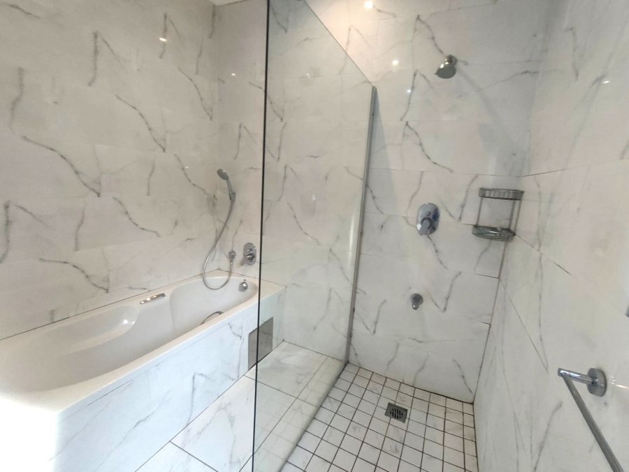 To Let 2 Bedroom Property for Rent in Emmarentia Gauteng