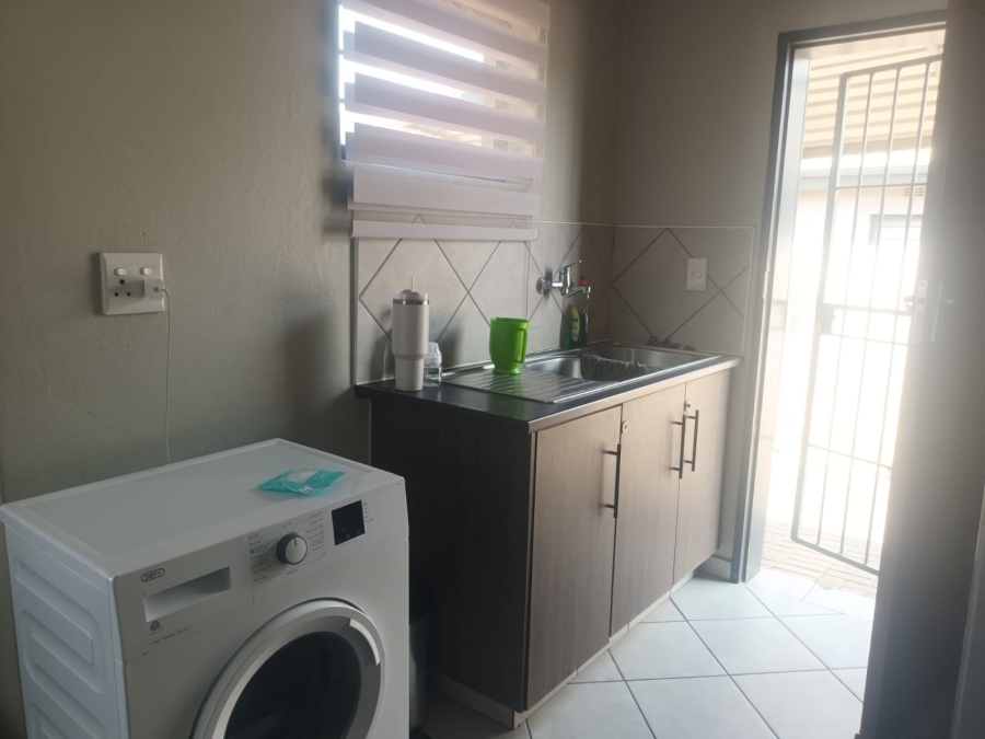 3 Bedroom Property for Sale in Lotus Gardens Gauteng