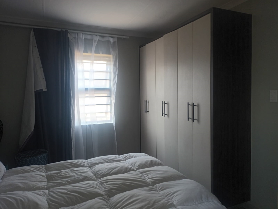 3 Bedroom Property for Sale in Lotus Gardens Gauteng