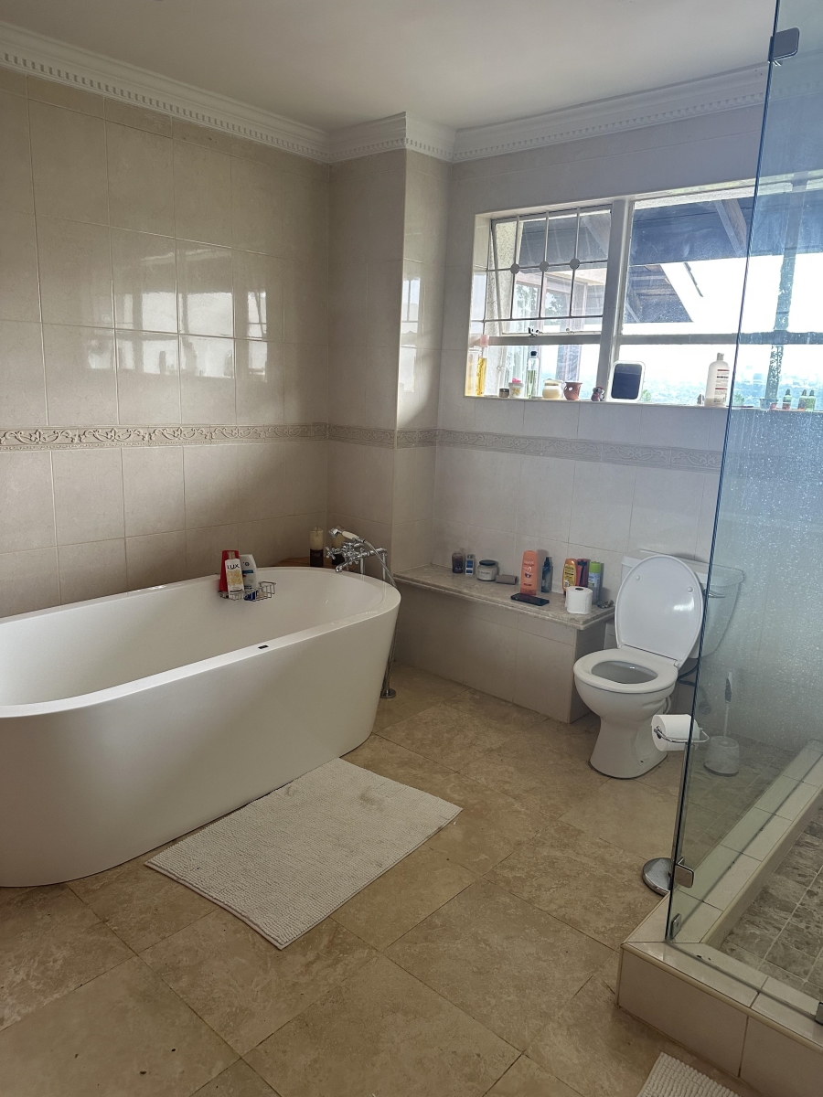 5 Bedroom Property for Sale in Bryanston Gauteng