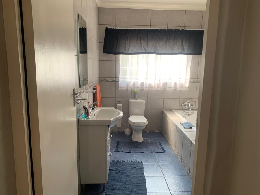 5 Bedroom Property for Sale in Henley on Klip Gauteng