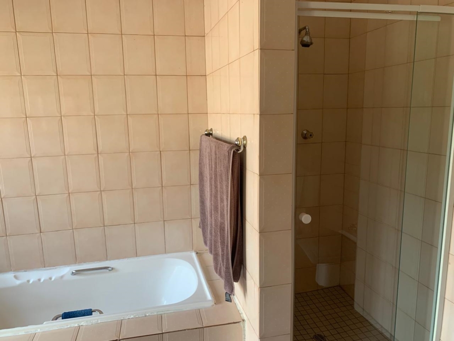 5 Bedroom Property for Sale in Henley on Klip Gauteng