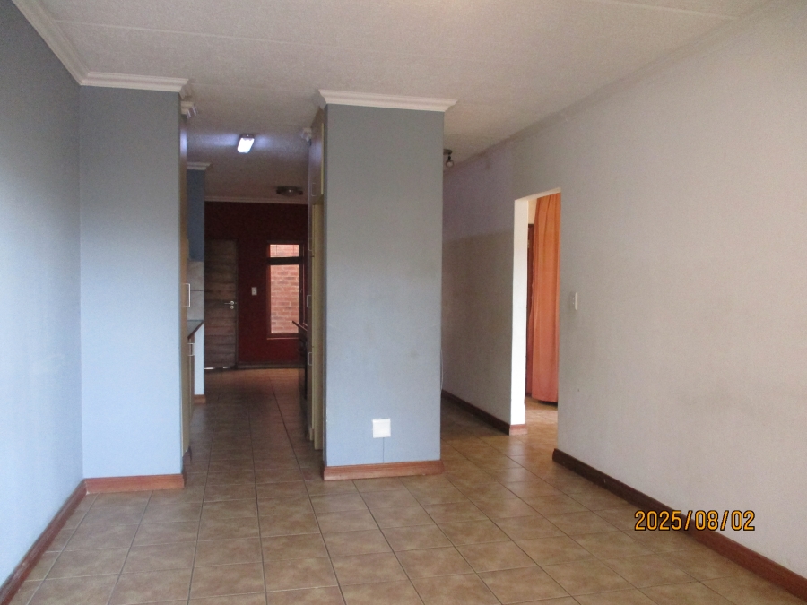 2 Bedroom Property for Sale in Carlswald Gauteng
