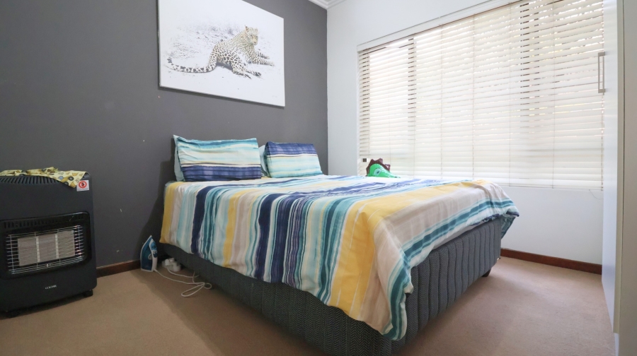 To Let 2 Bedroom Property for Rent in Lonehill Gauteng