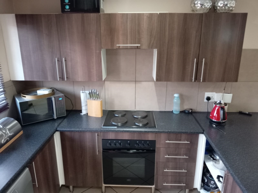 3 Bedroom Property for Sale in Monavoni Gauteng