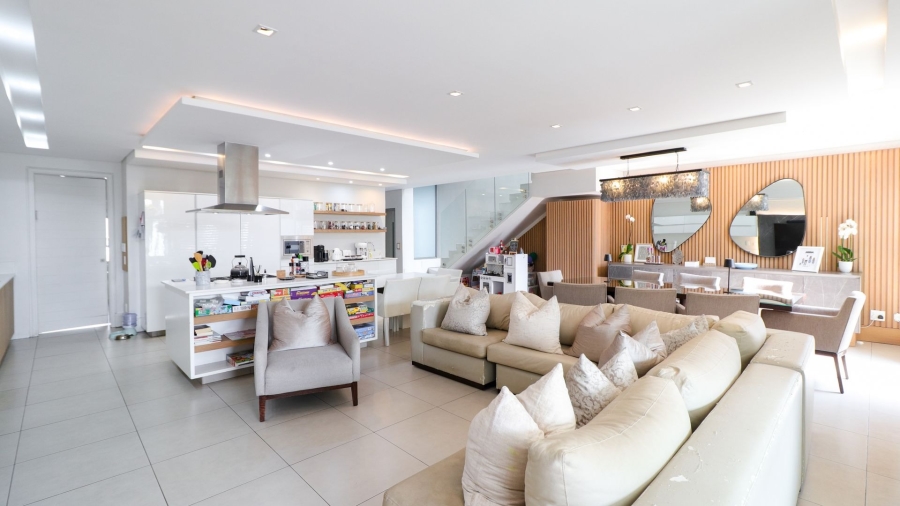 4 Bedroom Property for Sale in Morningside Gauteng