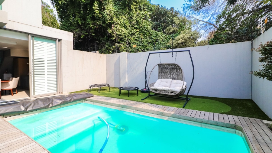 4 Bedroom Property for Sale in Morningside Gauteng