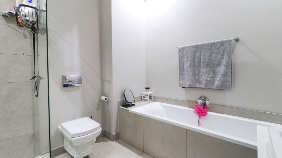 4 Bedroom Property for Sale in Morningside Gauteng