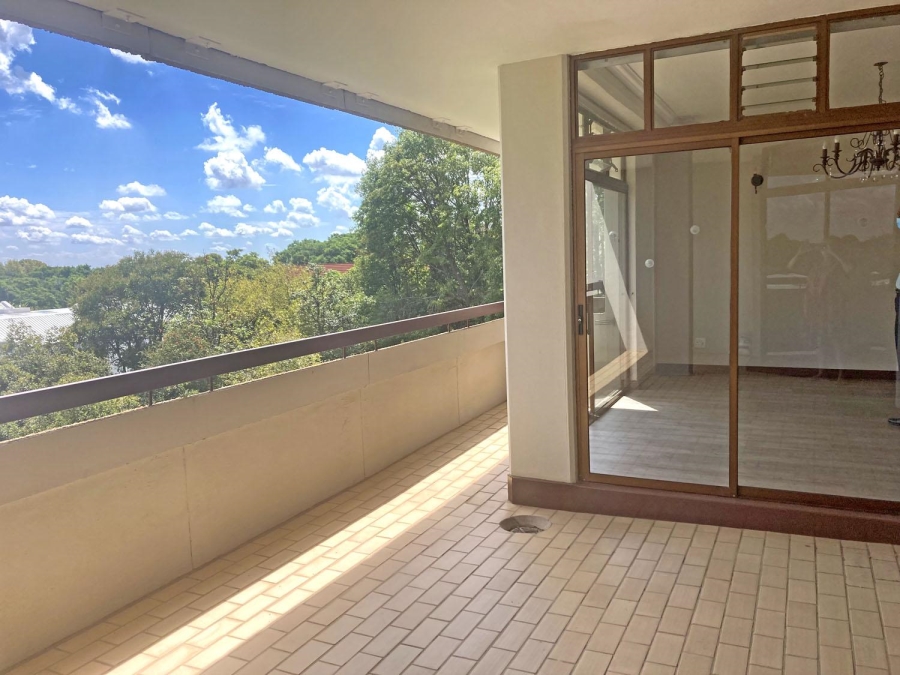 To Let 3 Bedroom Property for Rent in Melrose Gauteng