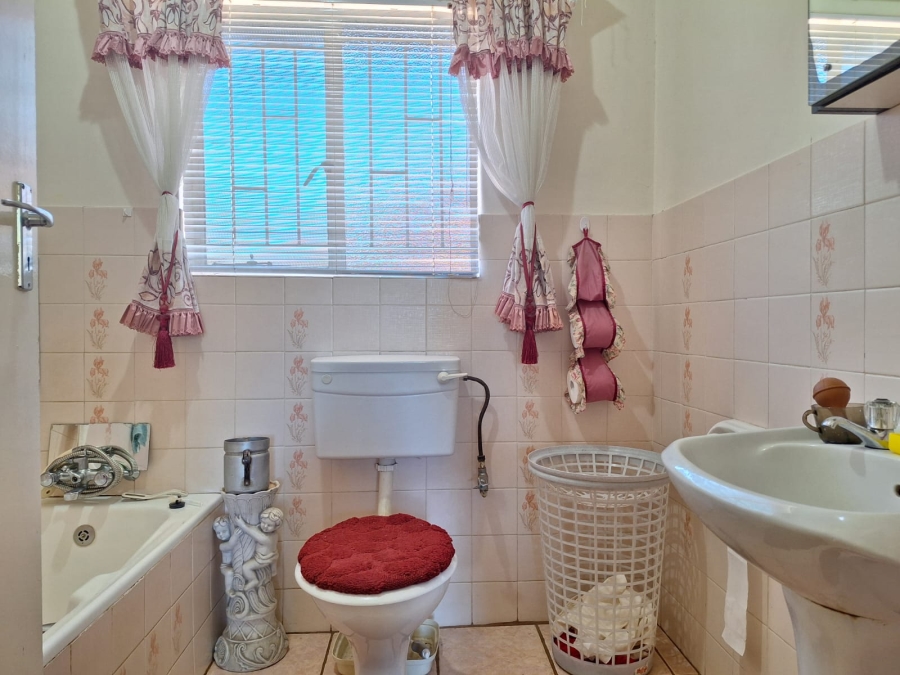 3 Bedroom Property for Sale in Brenthurst Gauteng