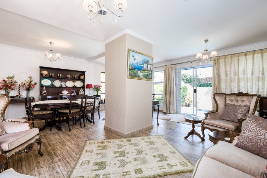 3 Bedroom Property for Sale in Douglasdale Gauteng