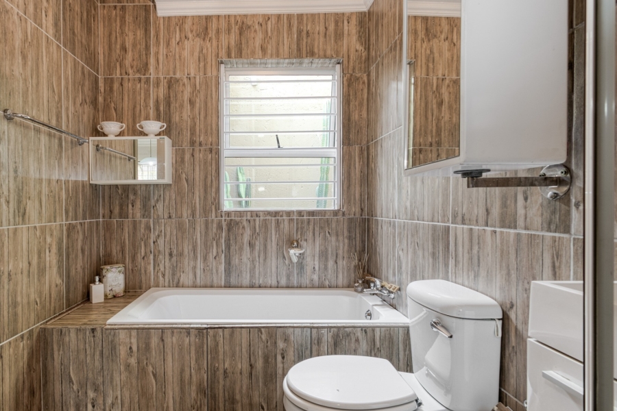 3 Bedroom Property for Sale in Douglasdale Gauteng