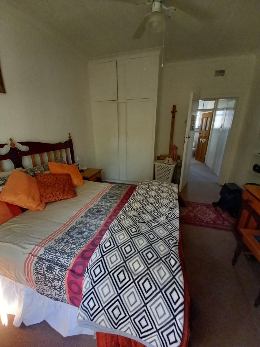 To Let 2 Bedroom Property for Rent in Waverley Gauteng