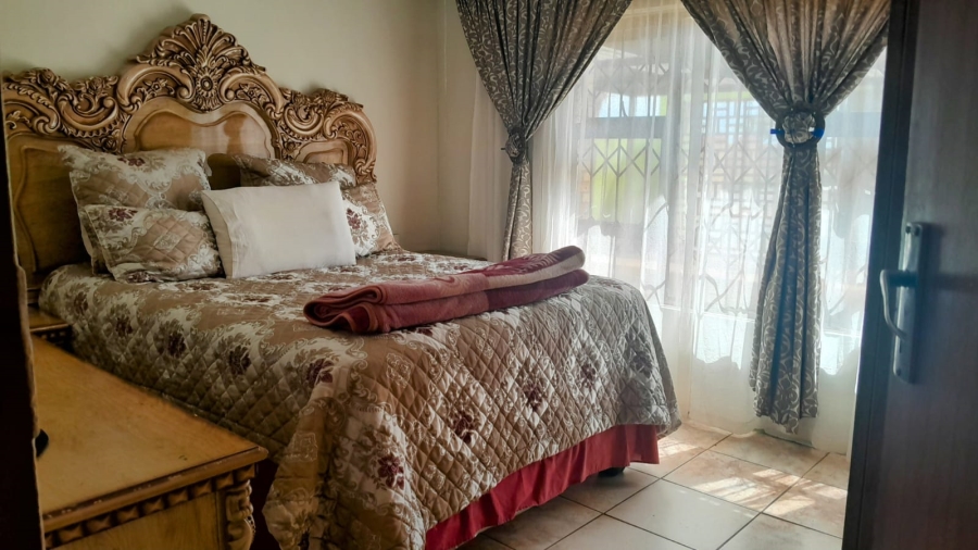 2 Bedroom Property for Sale in Tsakane Ext 1 Gauteng