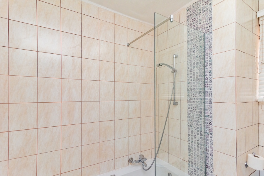 2 Bedroom Property for Sale in Wendywood Gauteng