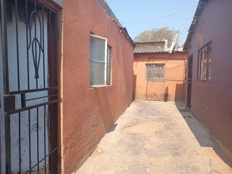 14 Bedroom Property for Sale in Ivory Park Gauteng