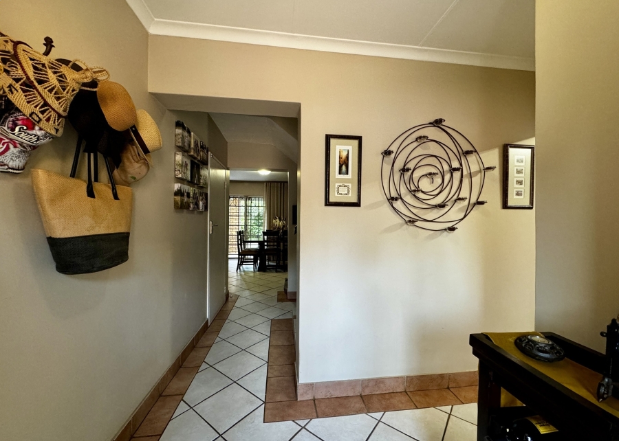 To Let 3 Bedroom Property for Rent in Equestria Gauteng