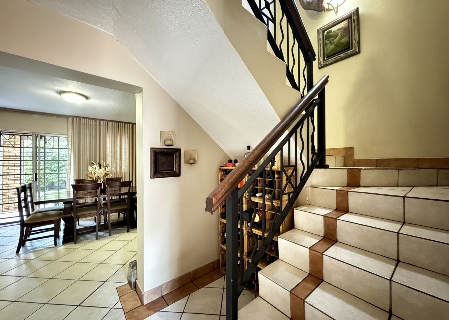 To Let 3 Bedroom Property for Rent in Equestria Gauteng