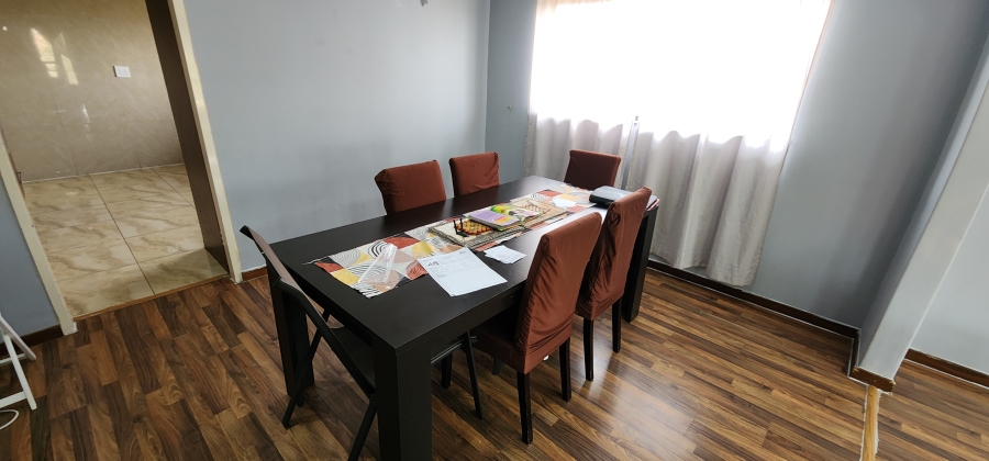 4 Bedroom Property for Sale in Mulbarton Gauteng