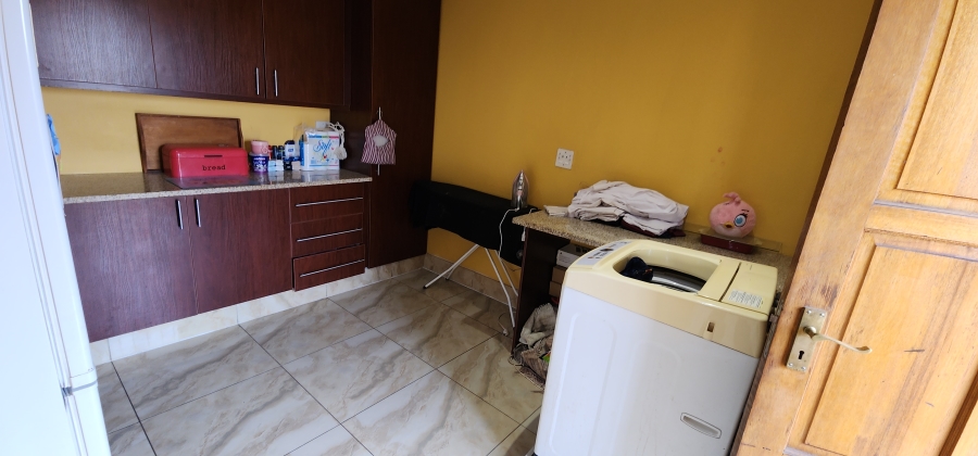 4 Bedroom Property for Sale in Mulbarton Gauteng