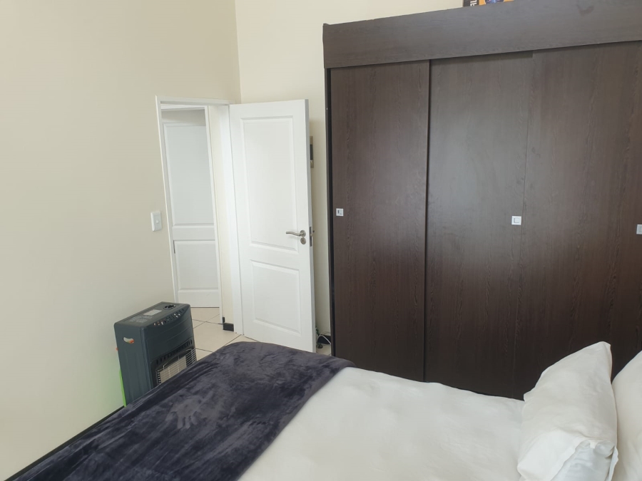 1 Bedroom Property for Sale in Greenstone Hill Gauteng