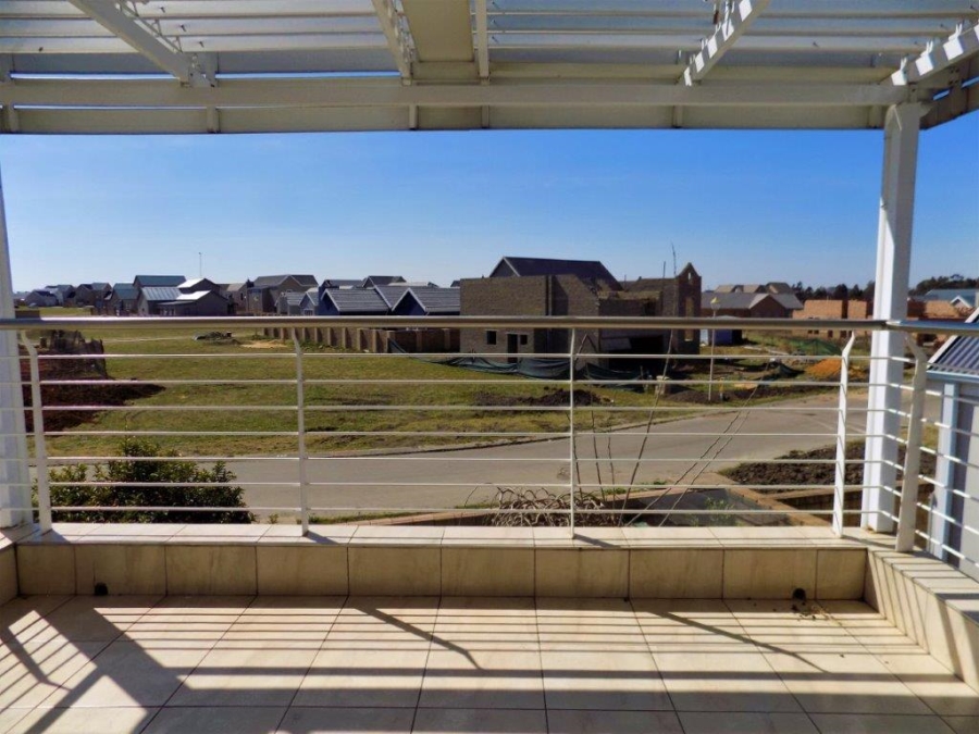 3 Bedroom Property for Sale in Riverspray Lifestyle Estate Gauteng
