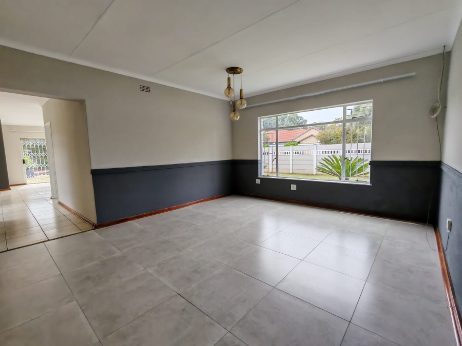 4 Bedroom Property for Sale in Three Rivers East Gauteng