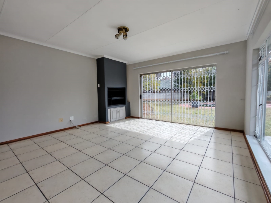 4 Bedroom Property for Sale in Three Rivers East Gauteng