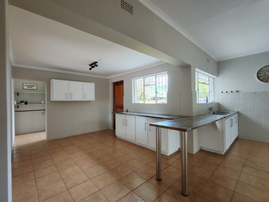 4 Bedroom Property for Sale in Three Rivers East Gauteng