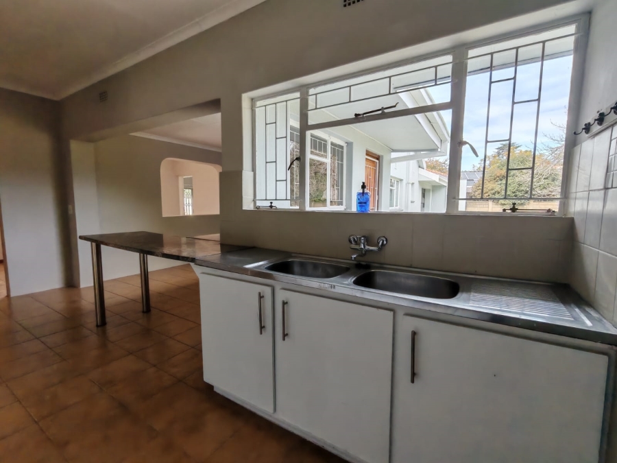 4 Bedroom Property for Sale in Three Rivers East Gauteng