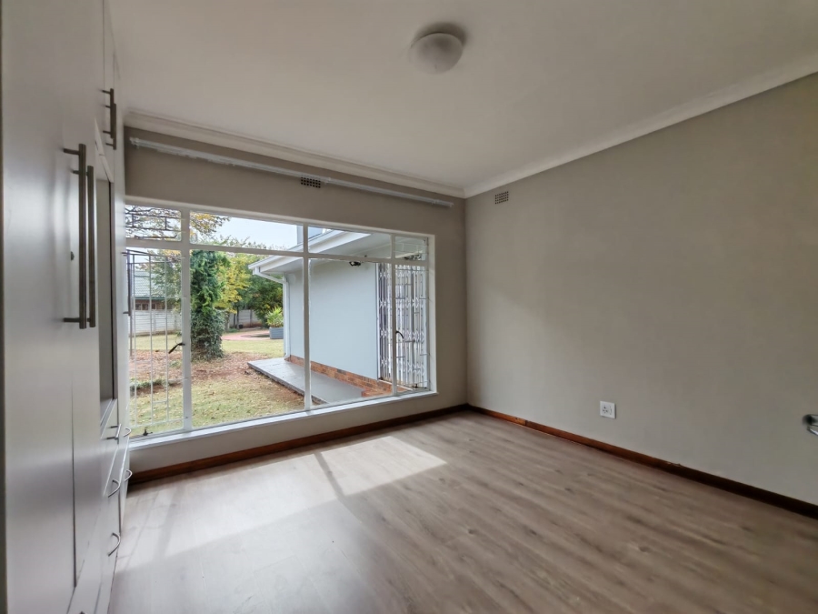 4 Bedroom Property for Sale in Three Rivers East Gauteng