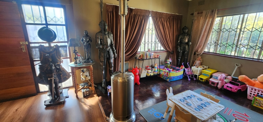 4 Bedroom Property for Sale in Vanderbijlpark SW 1 Gauteng