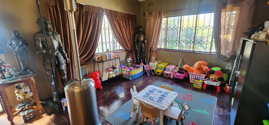 4 Bedroom Property for Sale in Vanderbijlpark SW 1 Gauteng